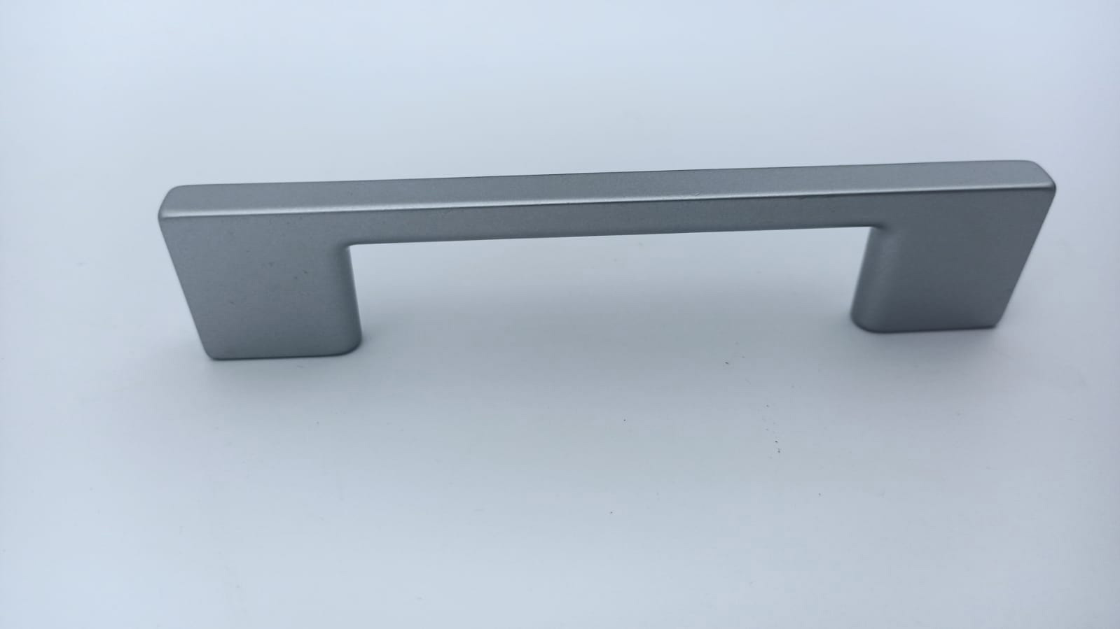 Maniglia Confalonieri Int. 96 Argento Opaco